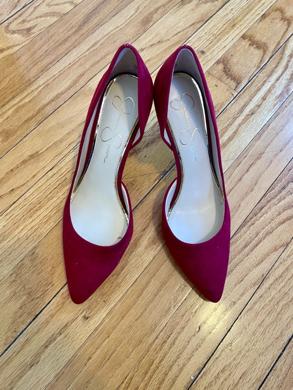 Jessica Simpson D’Orsay pumps